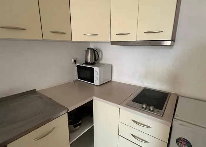 Stella Polaris 1 * סאני ביץ'