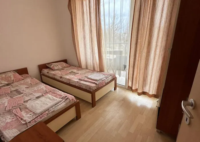 Stella Polaris 1 * Slantchev Briag